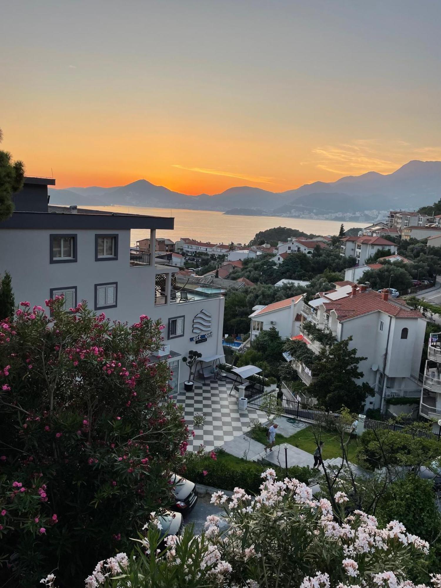 Apartments Sana Sveti Stefan Exterior photo